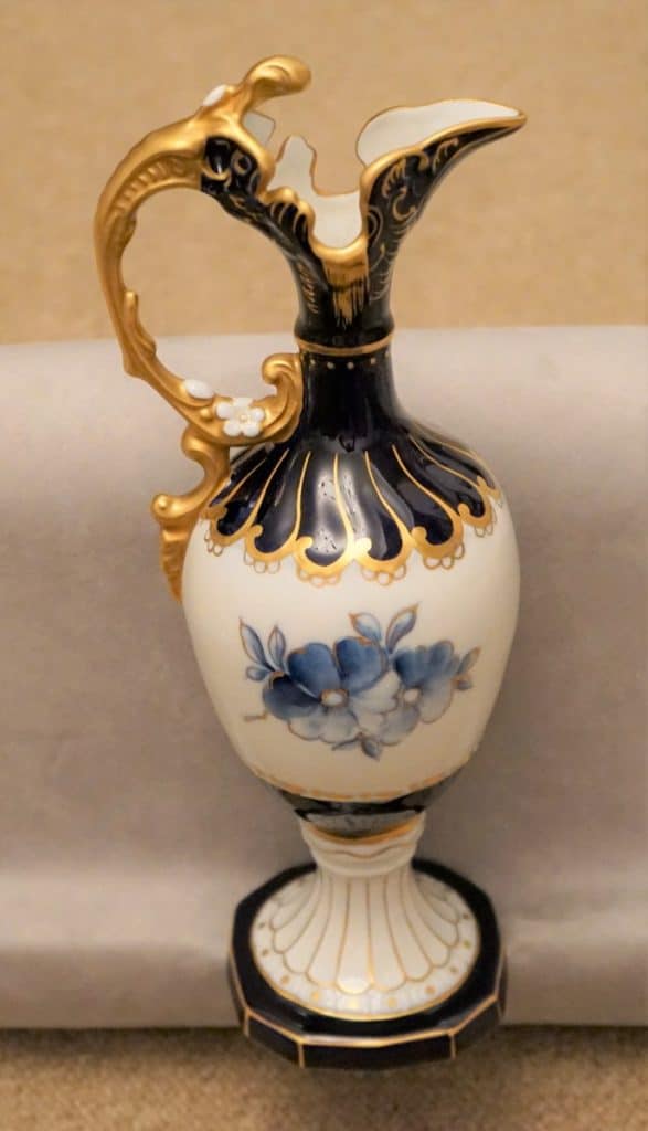 SALE - A Stunning Ornate Royal Dux Ewer - Collectable Item - Image 3