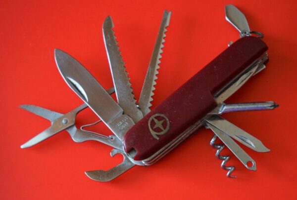 SALE – A Vintage Victorinox 10 Bladed With 12 Applications Pocket Knife – Knives/ Collectable Antique Knives Antique Knives 4