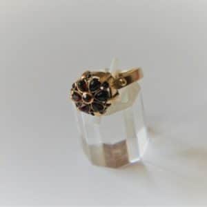 SALE – Vintage Gold Garnet flower Ring – Boxed – FREE UK Postage Vintage Diamond Rings Antique Bracelets
