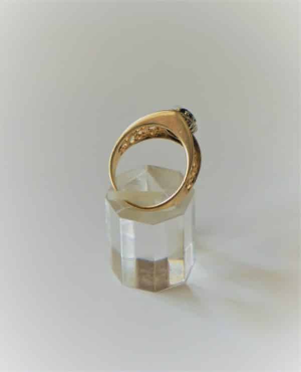 Vintage Gold Garnet flower Ring - Boxed - FREE UK Postage - Image 5