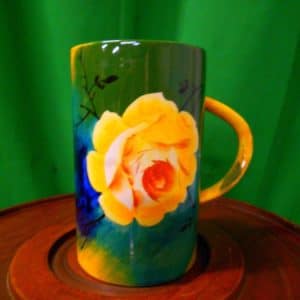 Scottish Wemyss tankard. Yellow roses Antique Antique Ceramics