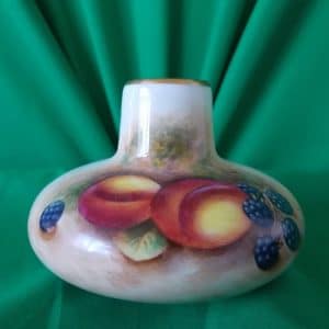 SOLD Worcester Fallen Fruits squat vase Antiques Scotland Antique Ceramics