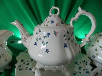 SOLD Victorian Rockingham Style hand painted tea set. - Image 3