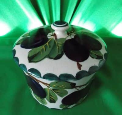 Scottish Wemyss Lidded Preserver Pot. ( Plums ) - Image 2