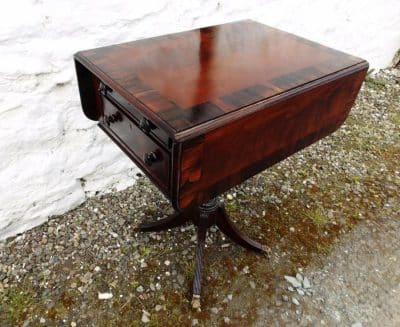 SOLD Georgian mahogany and rosewood pembroke table (Circa1800)