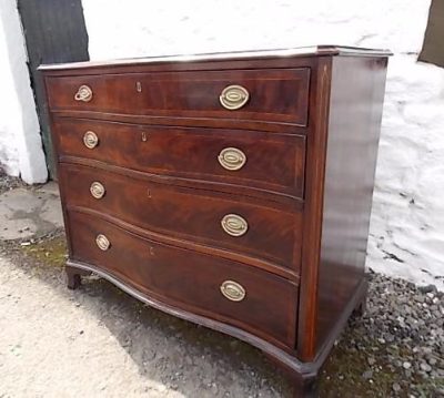 SOLD Georgian serpentine mahogany chest of drawers 18th Cent Antique Chest Of Drawers 4