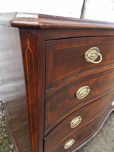SOLD Georgian serpentine mahogany chest of drawers 18th Cent Antique Chest Of Drawers 8