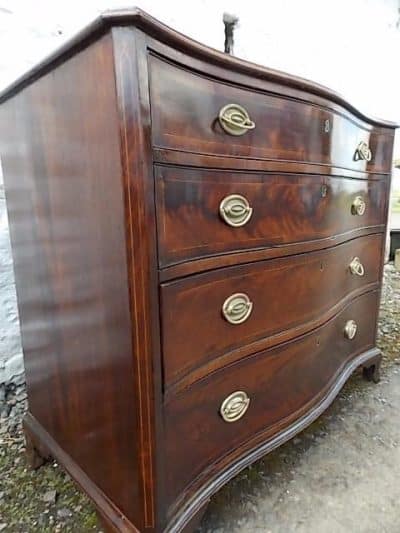 SOLD Georgian serpentine mahogany chest of drawers 18th Cent Antique Chest Of Drawers 9