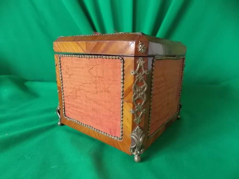 19th century French kingwood ormolu tea caddy