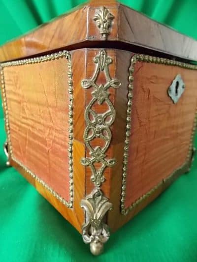 19th century French kingwood ormolu tea caddy - Image 5