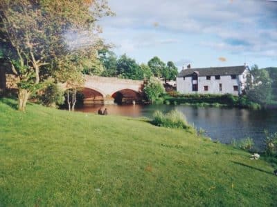 SOLD Isabel Hutchison Oil on canvas. dated 1897 Callander Bridge - Image 8