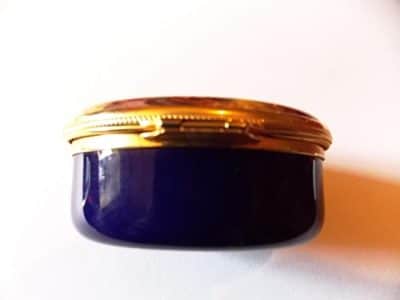 SOLD Worcester Fruits pill box ( Signed ) - Image 2