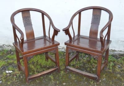 Pr 19th century Chinese horseshoe chairs