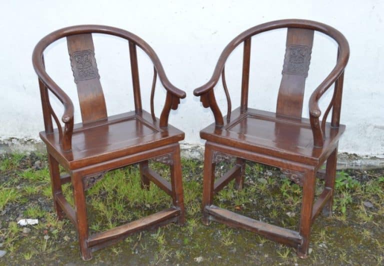 Pr 19th century Chinese horseshoe chairs