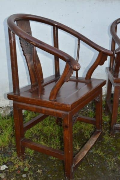 Pr 19th century Chinese horseshoe chairs - Image 3