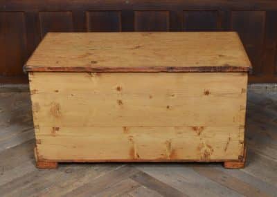 Victorian Pine Blanket / Storage Box SAI3097 - Image 4