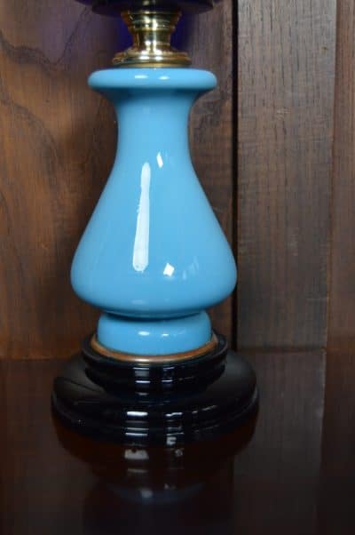 Blue Victorian Oil/ Paraffin Lamp SAI3192 Antique Lighting 10
