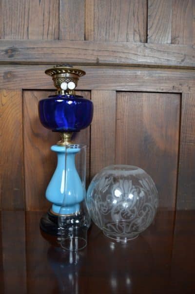 Blue Victorian Oil/ Paraffin Lamp SAI3192 Antique Lighting 5
