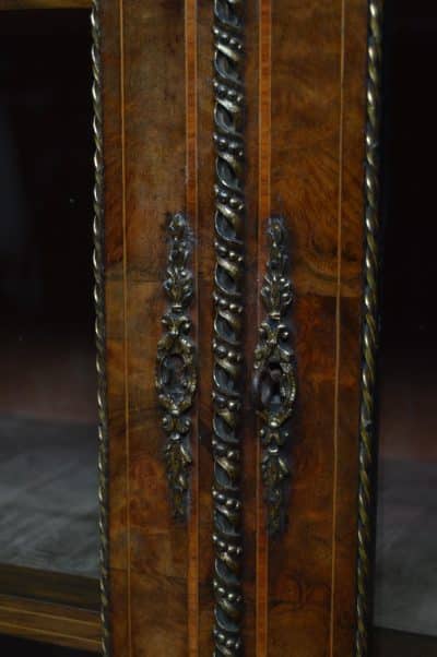 Victorian Walnut Bookcase / Display Cabinet SAI3302 - Image 7