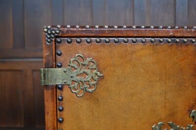 Jacobean Style Leather And Oak Cabinet SAI3331 - Image 5