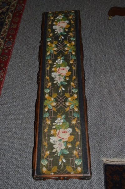 A Victorian Tanzi foot stool - Image 2