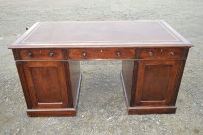 Early Victorian Mahogany Partners Desk 19th century Antique Desks 6