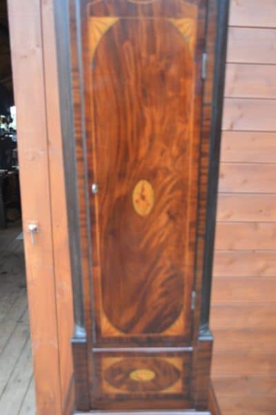 18th cent mahogany longcase clock (Dublin) - Image 2