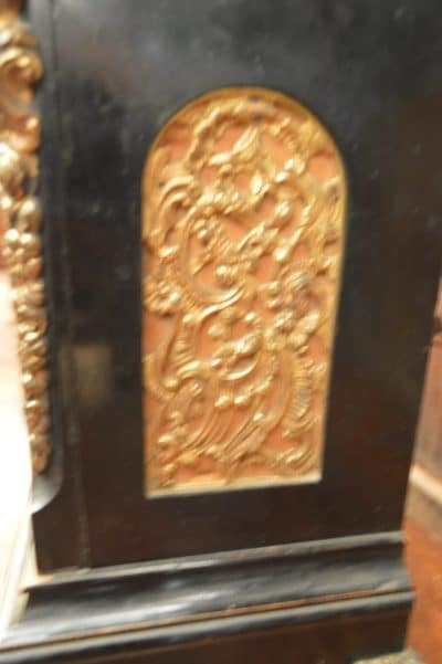 Victorian Ebony and gilt bracket clock - Image 4