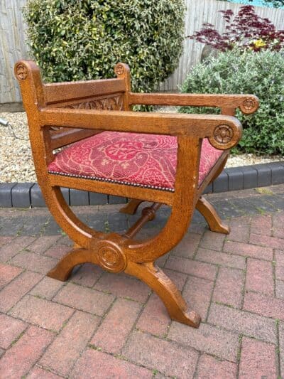 Gothic Revival Oak Hall Seat gothic revival Antique Chairs 3