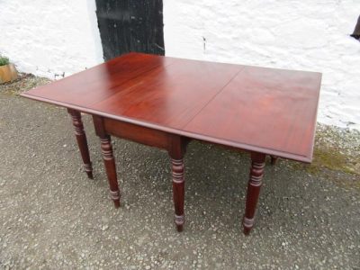 Victorian Six leg drop leaf mahogany dining table. 18th Cent Antique Tables 3