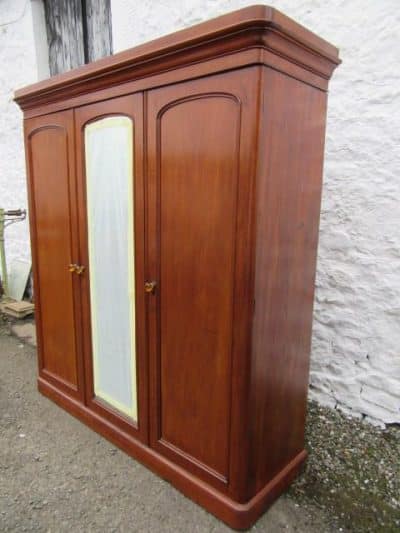 SOLD Victorian three door robe - Image 2