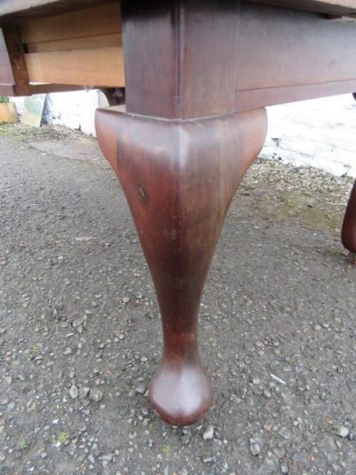 Edwardian Queen Ann mahogany dining table - Image 2