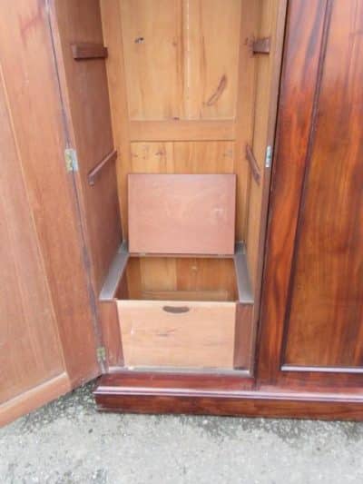 SOLD Early Victorian three door figured mahogany. 19th century Antique Wardrobes 7