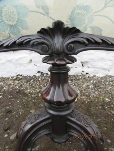 SOLD Victorian carved rosewood and tapestry fire screen - Image 4