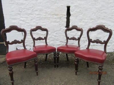 Set of four carved mahogany dining chairs Antique Antique Chairs 3