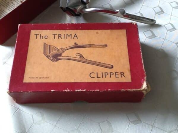HAIR CLIPPERS FROM THE 1930’S Antique Collectibles 4