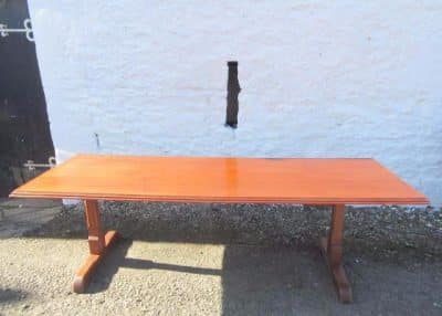 Victorian mahogany refectory table 19th century Antique Furniture 3