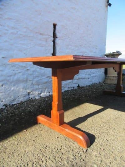 Victorian mahogany refectory table 19th century Antique Furniture 7