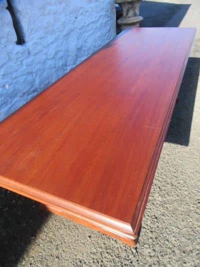 Victorian mahogany refectory table - Image 4