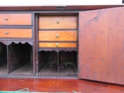 Georgian Gentleman’s Mahogany Fall Front Bureau. 18th Cent Antique Desks 9