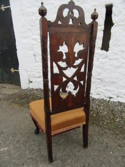 Victorian carved high back oak hall chair - Image 6