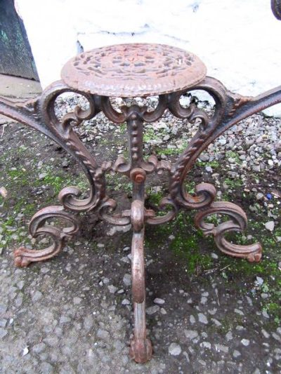 SOLD 20th century pr of cast iron tree stands - Image 2
