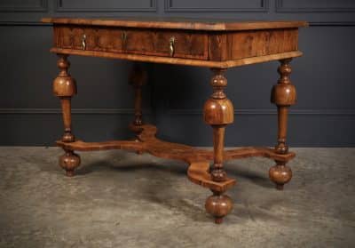 William & Mary Oyster Veneered Side Table centre table Antique Desks 13