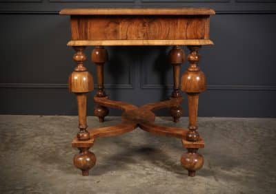 William & Mary Oyster Veneered Side Table - Image 15