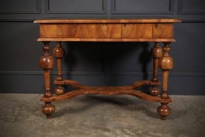 William & Mary Oyster Veneered Side Table - Image 16