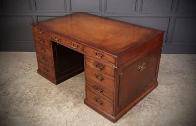 Rare Large George III Mahogany Partners Desk - Image 7