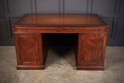 Rare Large George III Mahogany Partners Desk - Image 11