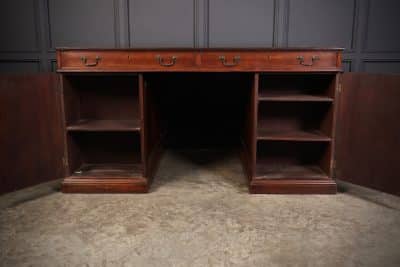 Rare Large George III Mahogany Partners Desk - Image 13