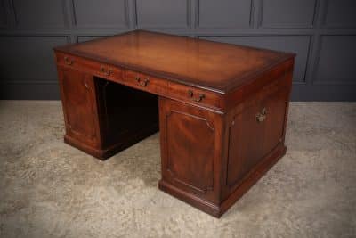 Rare Large George III Mahogany Partners Desk - Image 14