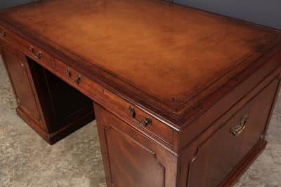 Rare Large George III Mahogany Partners Desk desk Antique Desks 17